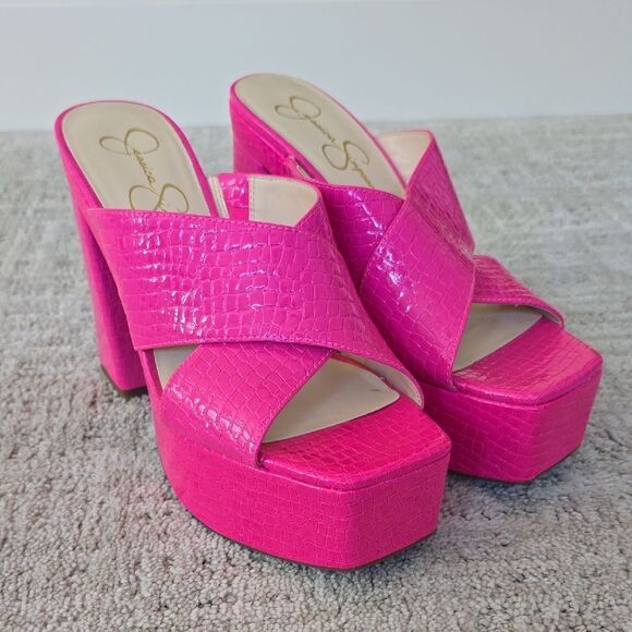 Jessica Simpson | Basima Pink Platform Sandals - Picture 2 of 9